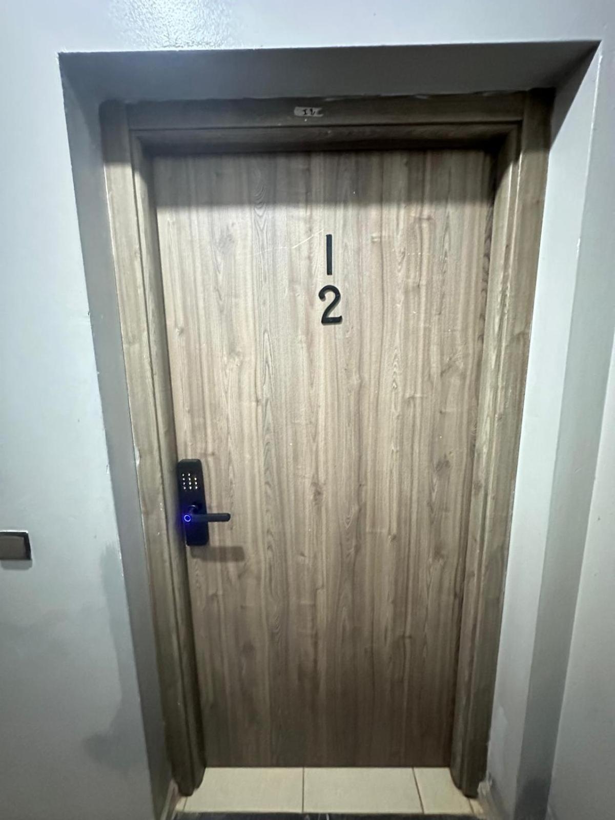 Séjour chez l'habitant Charmante Parentale Proche A L'aeroport