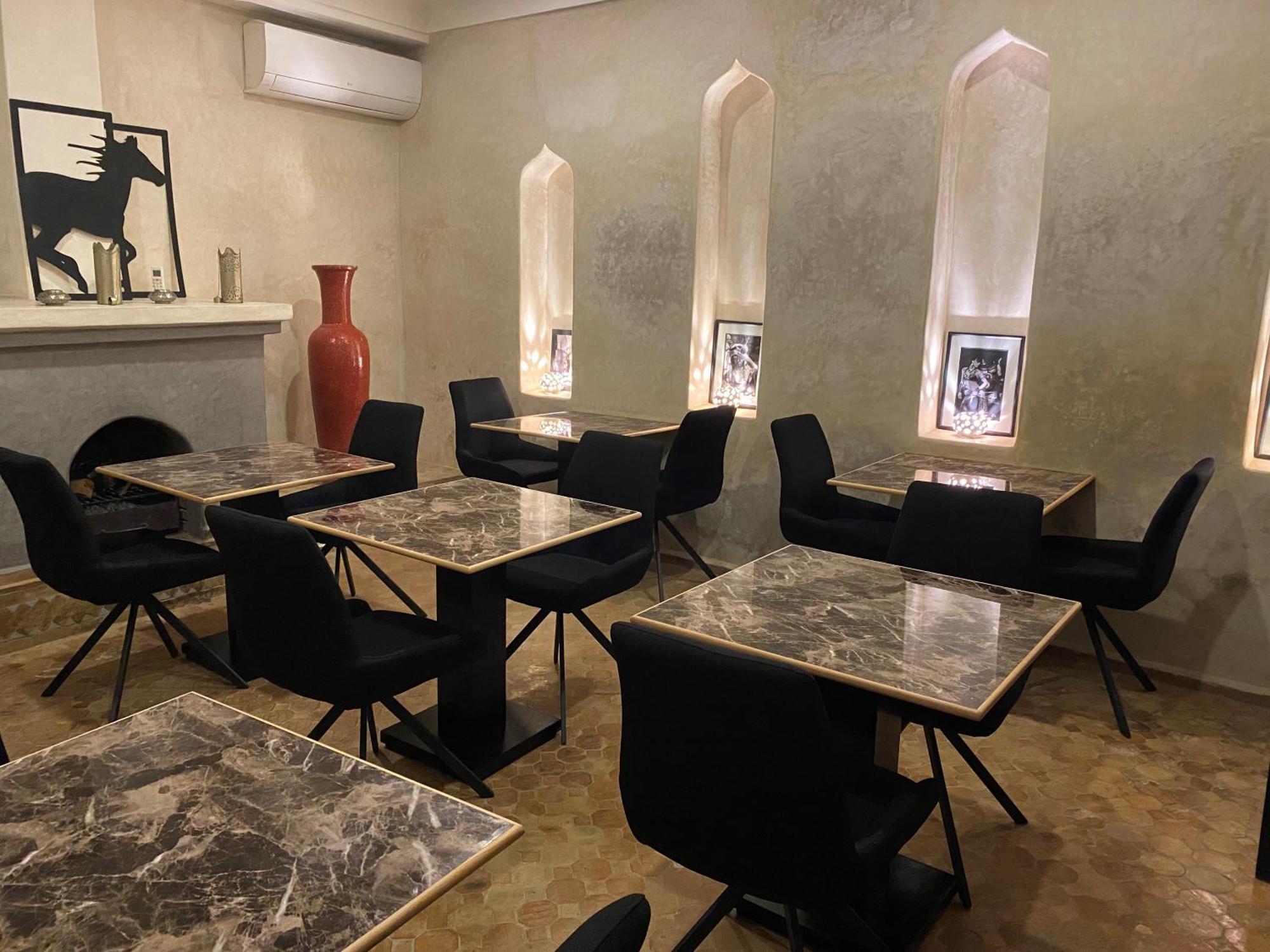 Alboraq Riad