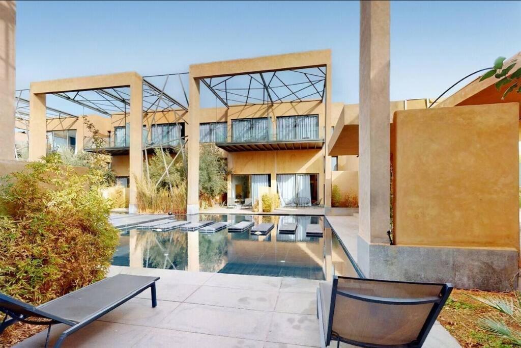 Duplex Moderne 233m2 Dans De Luxe *