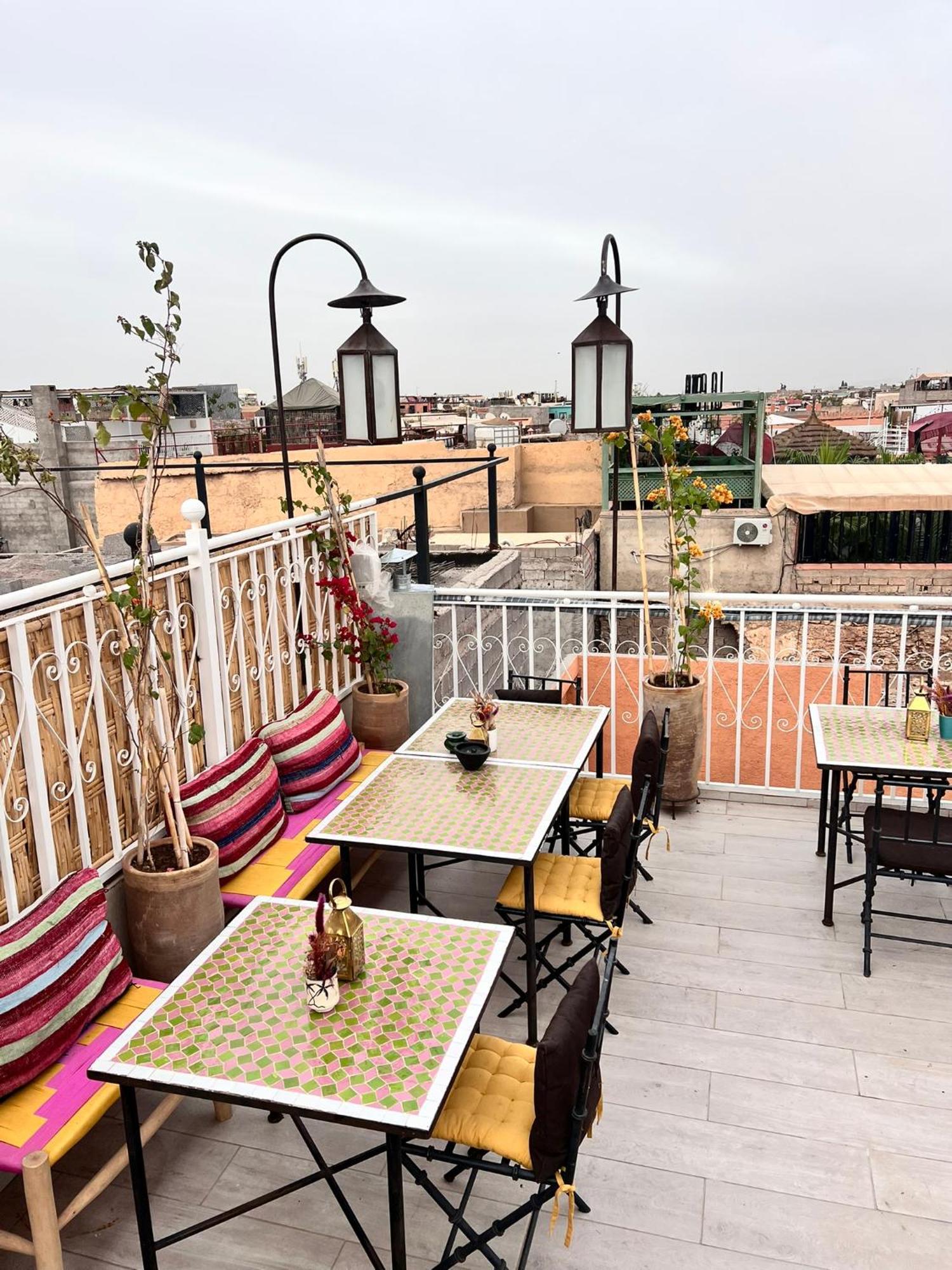 Riad 11 Zitoune