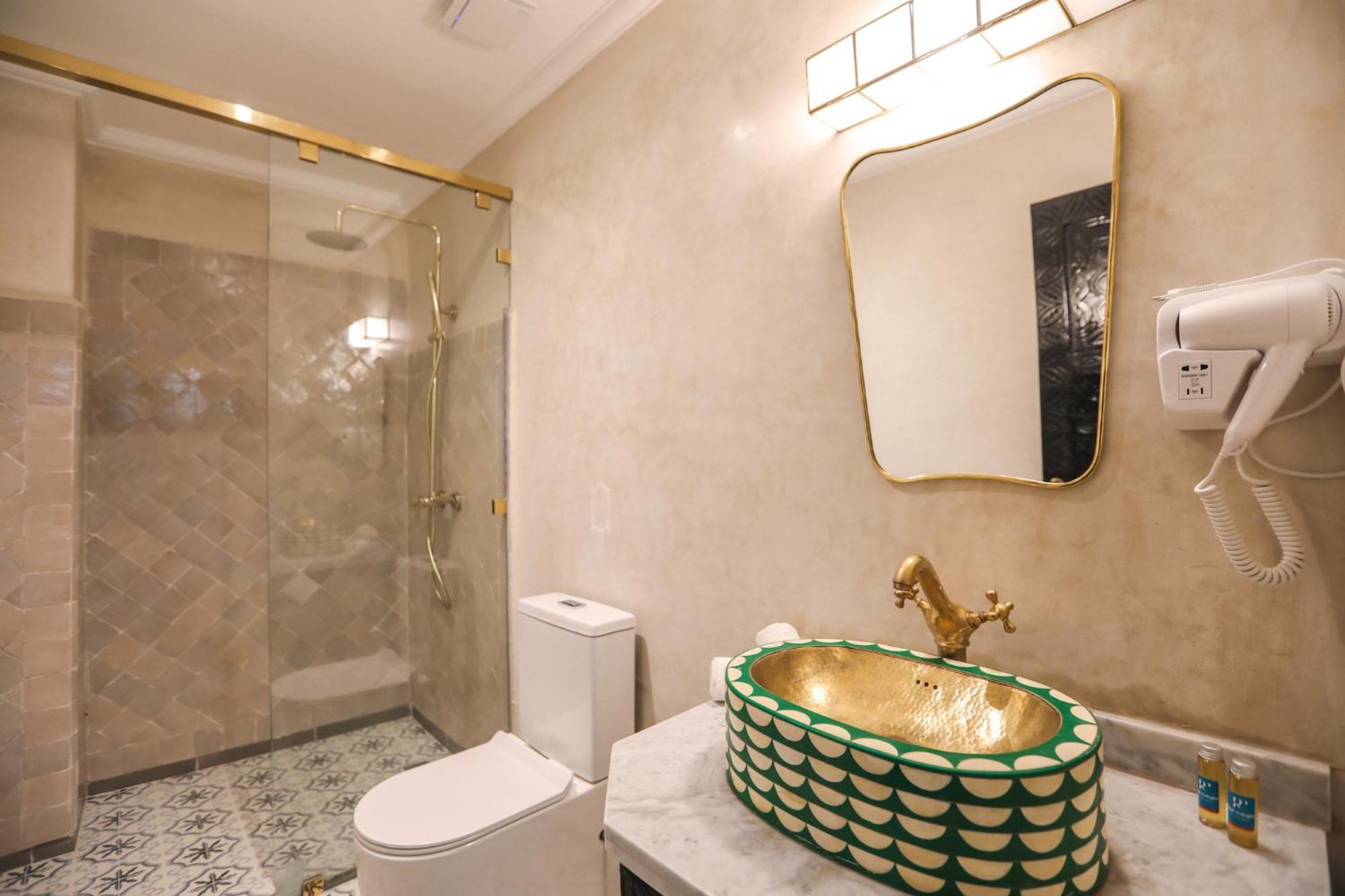Cologne Riad