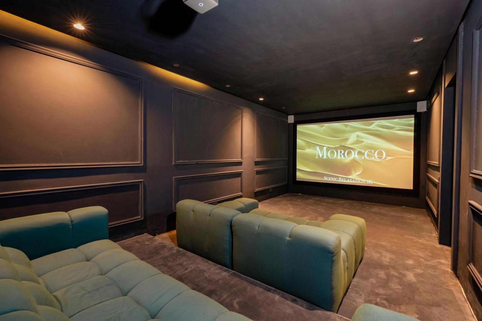 Luxury Front Golf-pool Pousada