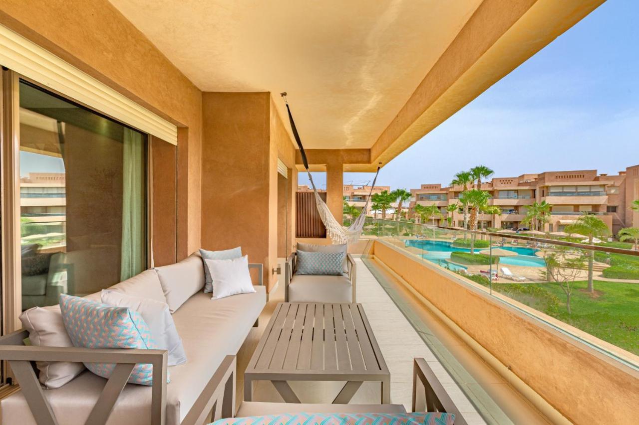 Family Relaxation Pool And Garden View Marrakesh