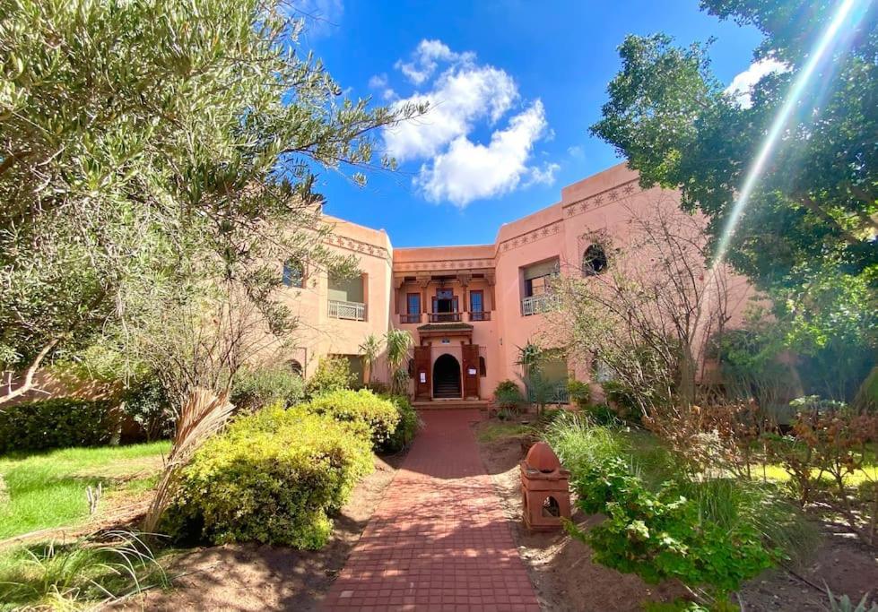 Paradis A Marrakech Grande Piscine Apartment *