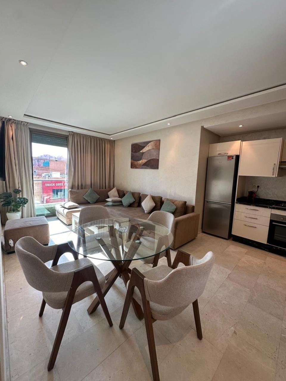 Apartment 2 Salon A Cote De Carre Eden Perles3