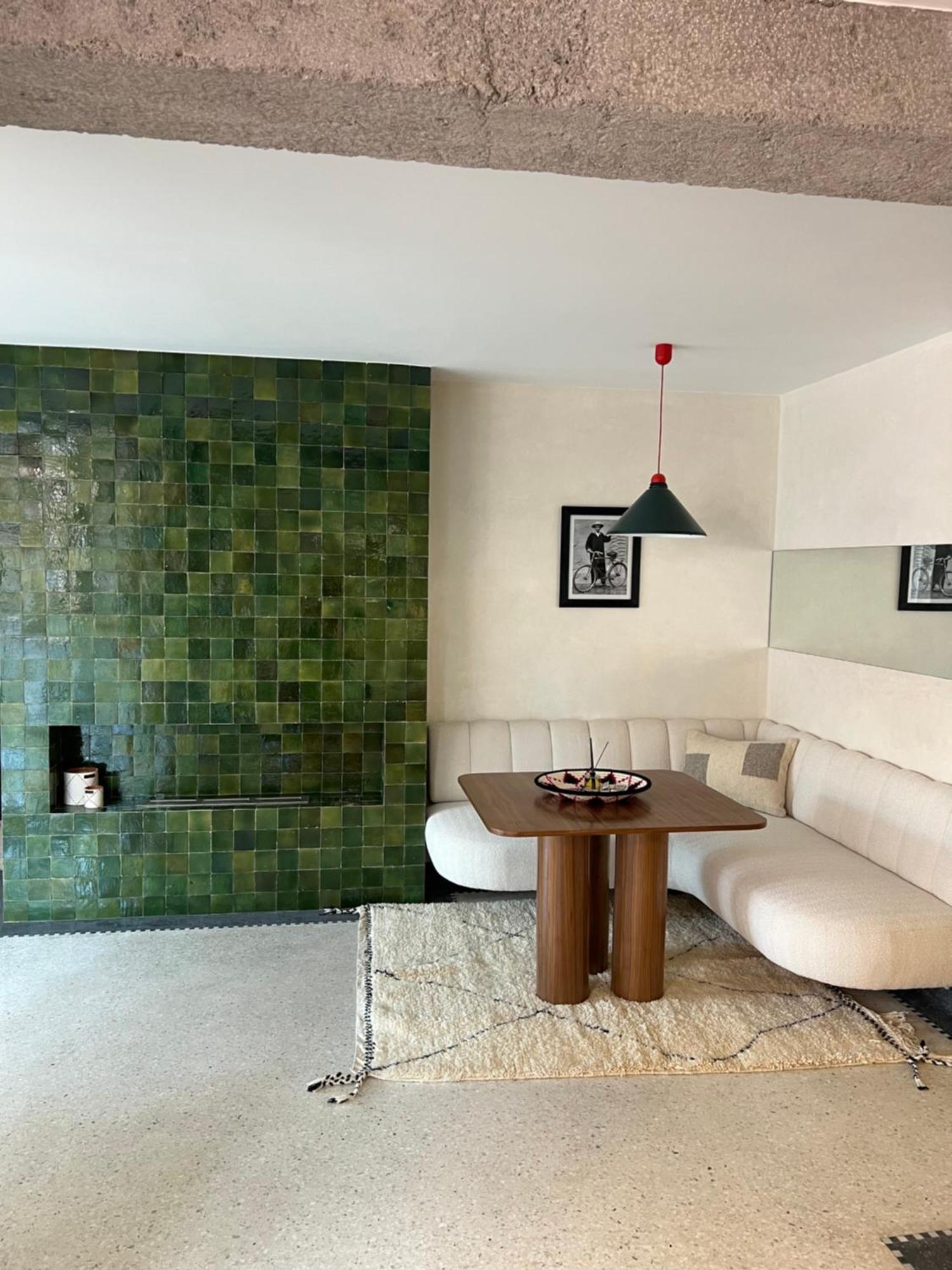 Apartment Elegant Et Spacieux Pres De Carre Eden