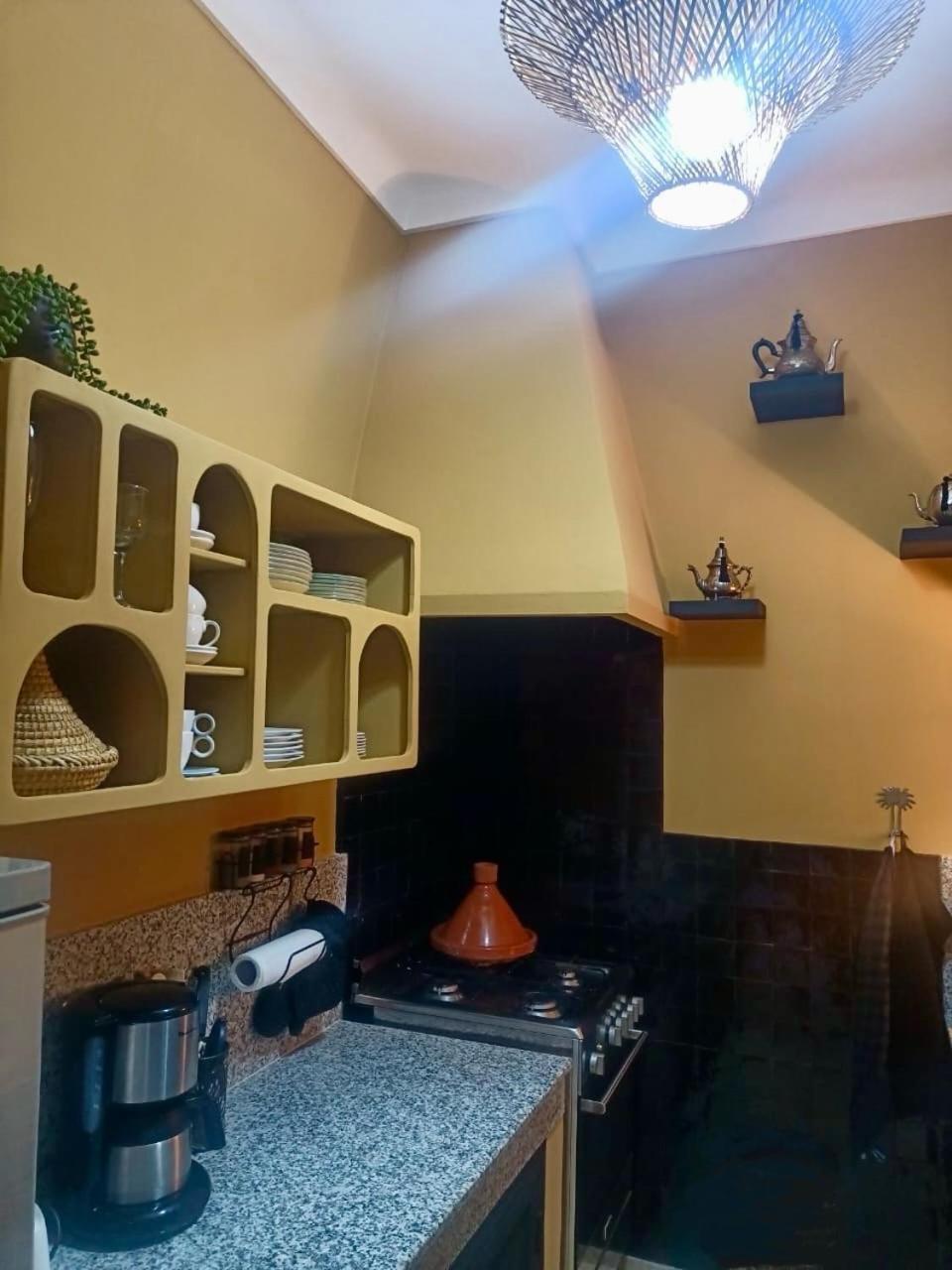 Dar Dabakech, Proche Jemma El Fna, Souk, Centre Medina, Riad, Entier De 2 A 6 Personnes Holiday home *