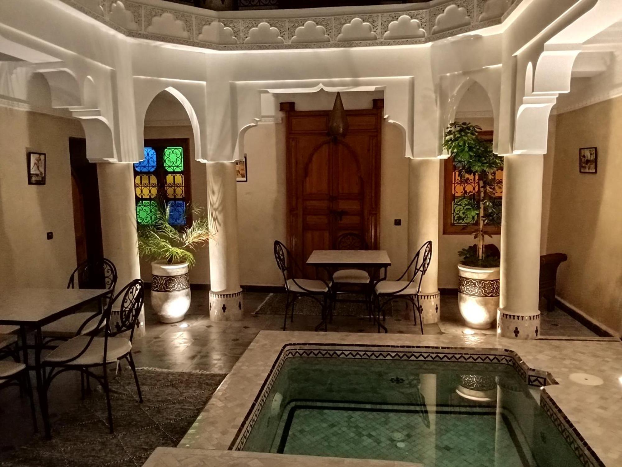 Orient Palace Riad *