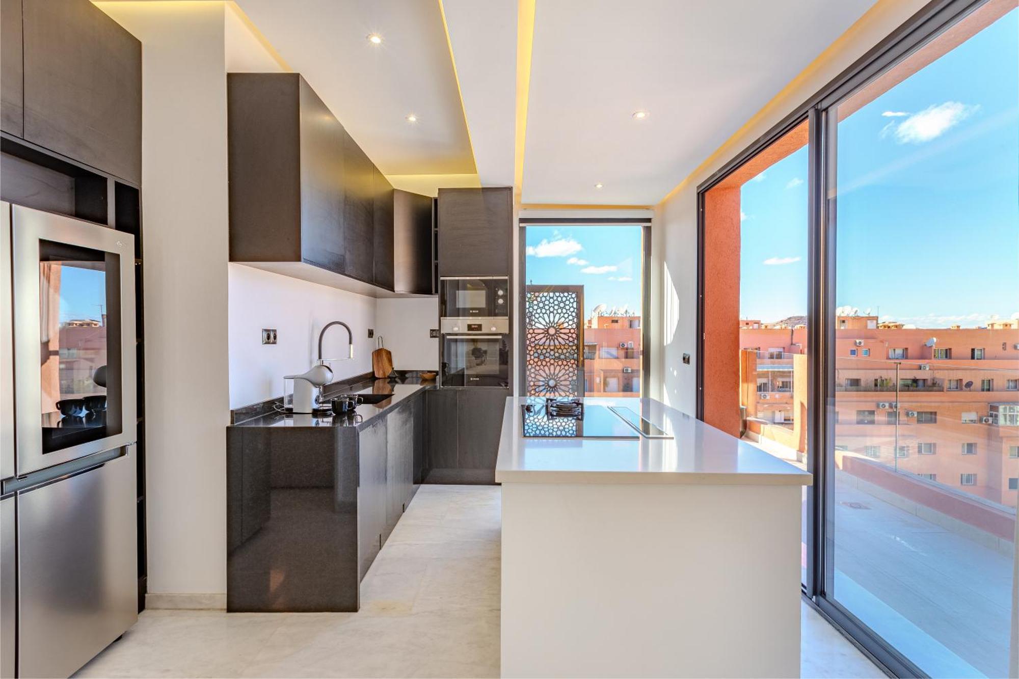 Exclusive Penthouse Gueliz Rooftop, Jacuzzi & Pool