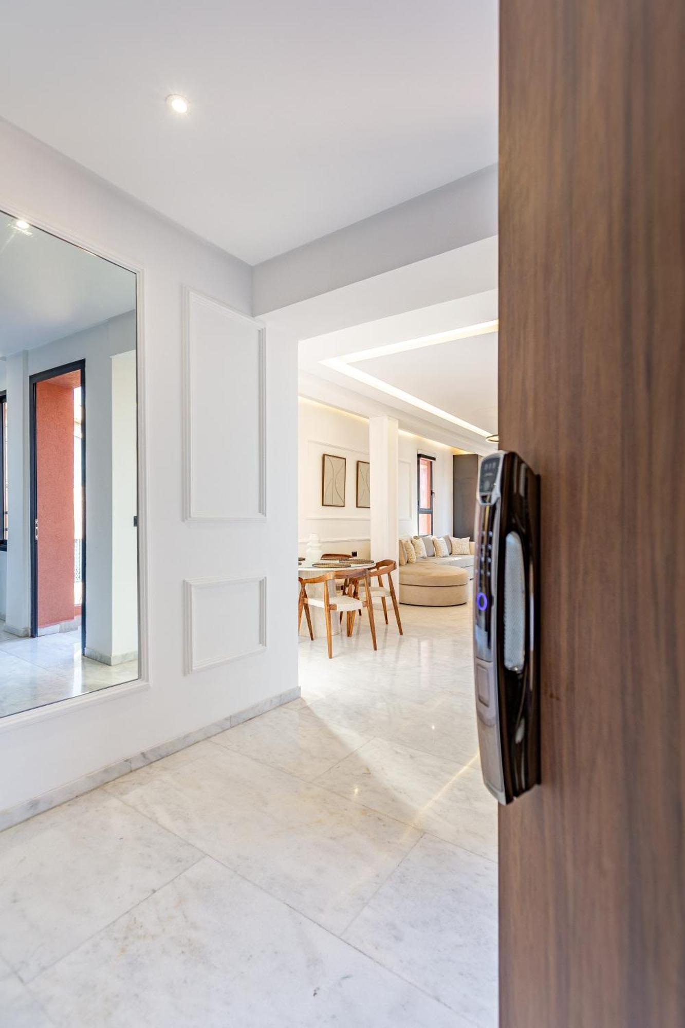 Exclusive Penthouse Gueliz Rooftop, Jacuzzi & Pool Apartment Marrakesh