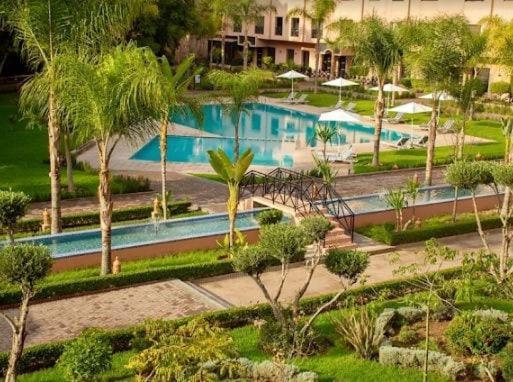 Apartment Dream 5 Swimming Pools For Family