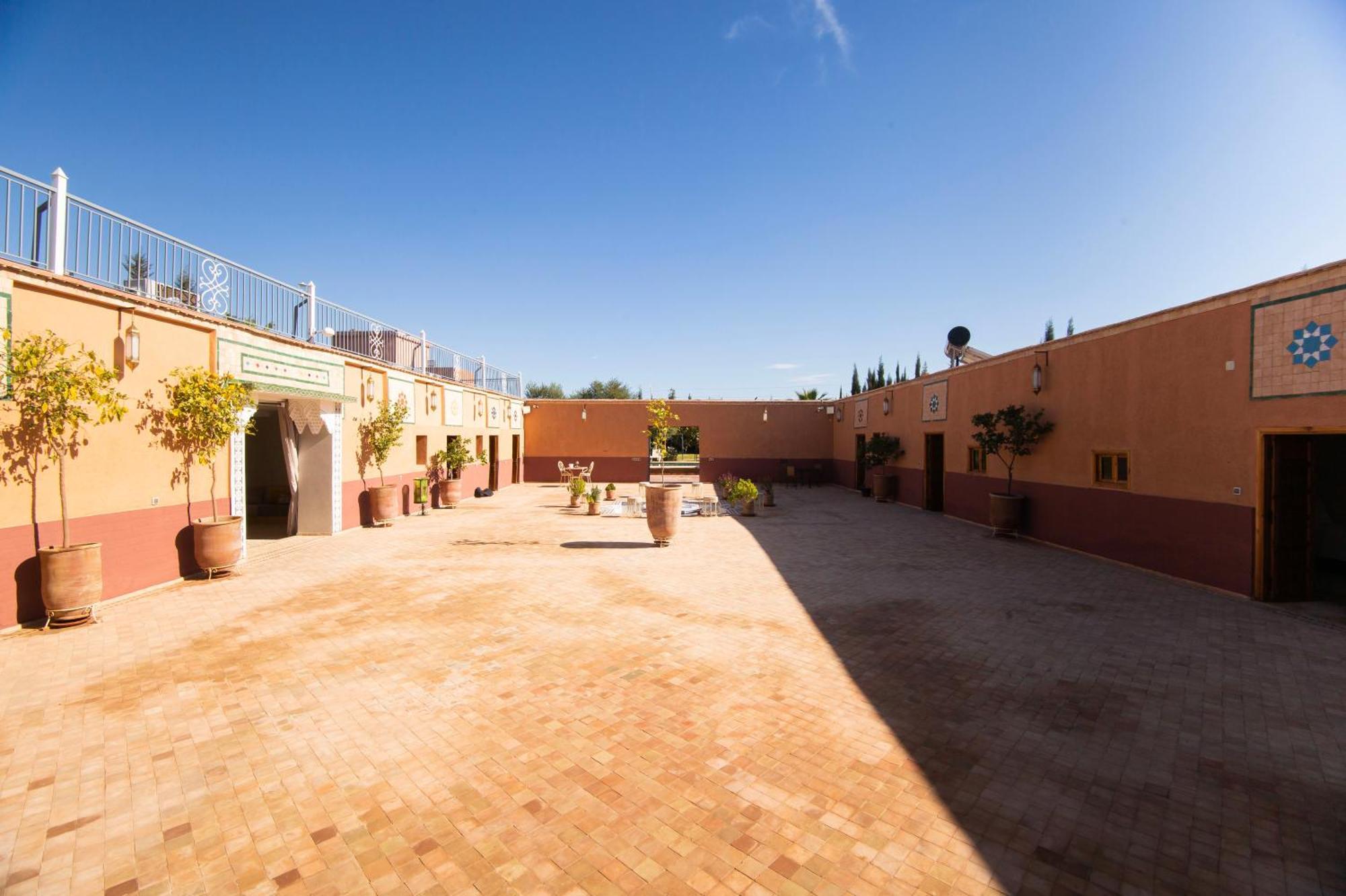 Farm stay Ferme D'hote Zomorroda *