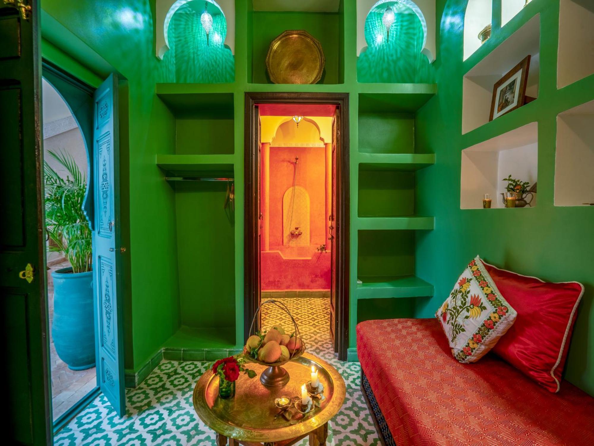 Dada Messouda Riad *