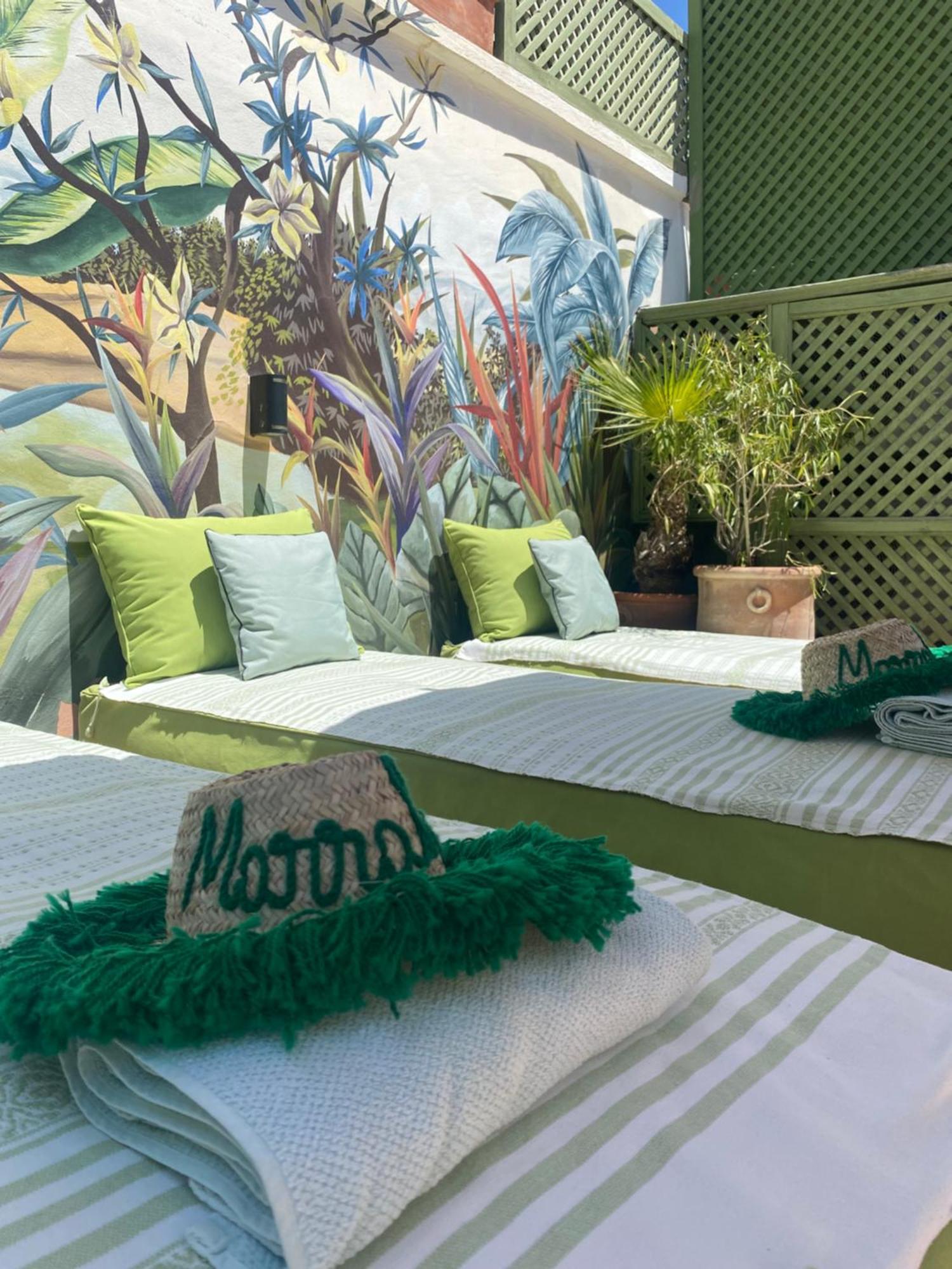 Bed & Breakfast Dar Adal Exclusivite 2 A 6 Personnes Petit Dejeuner Compris Place Jemaa El Fna *
