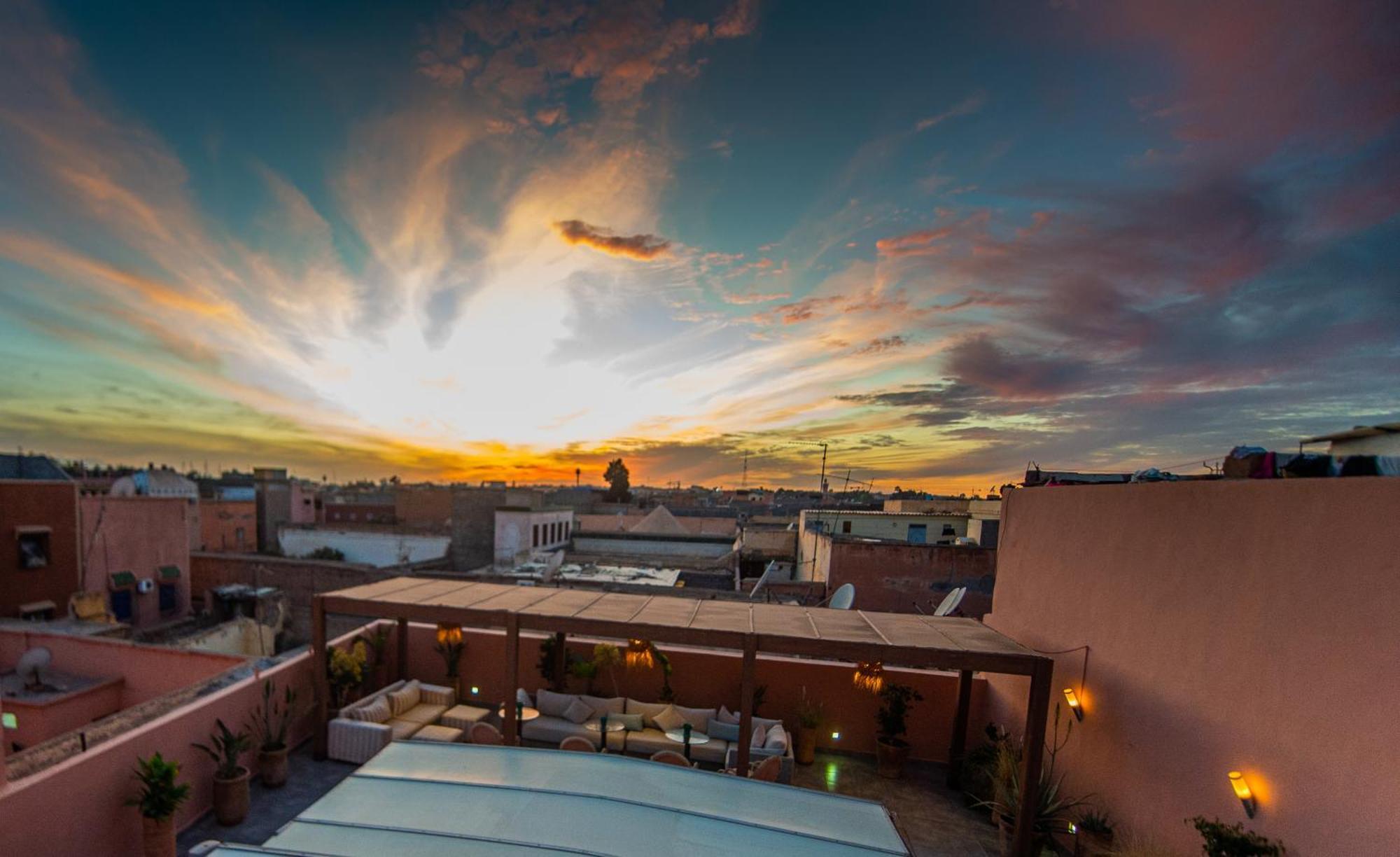 Riad Lamdina