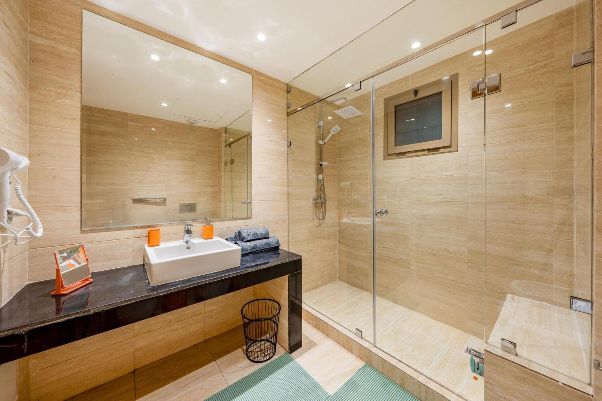 Apartment Luxury With Hot Tub And Spectacular Views