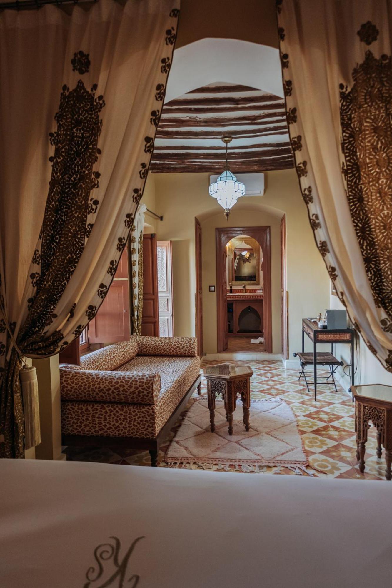 Ksar Al Amal & Riad *