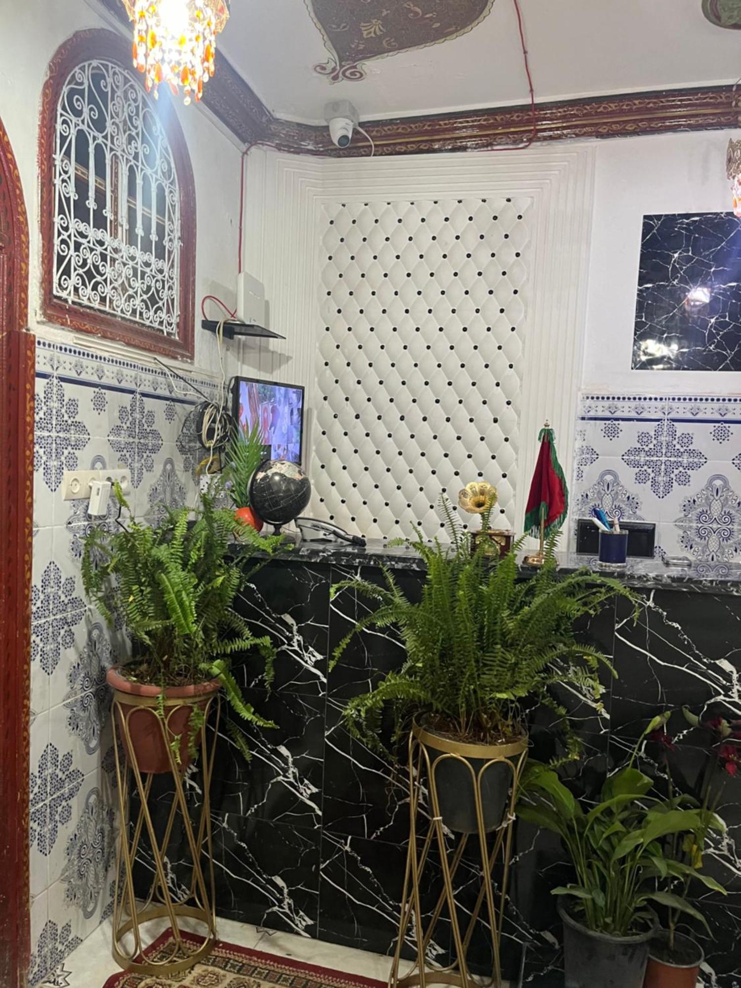 Daryussef 114 Hotel *