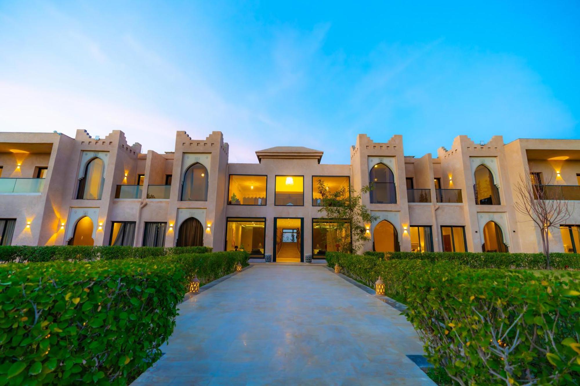 Palais Nouhass *