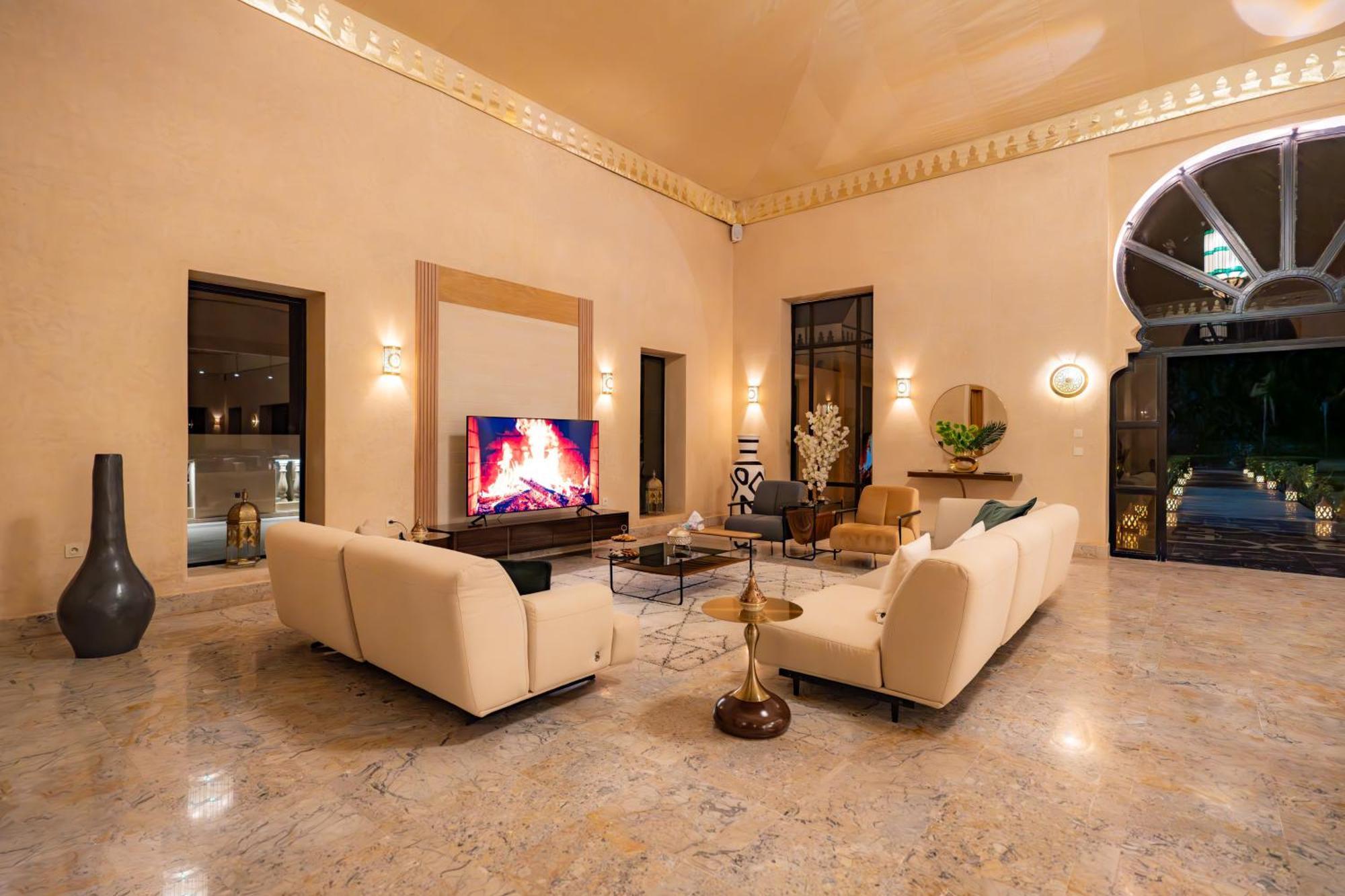 Palais Nouhass Guest house *