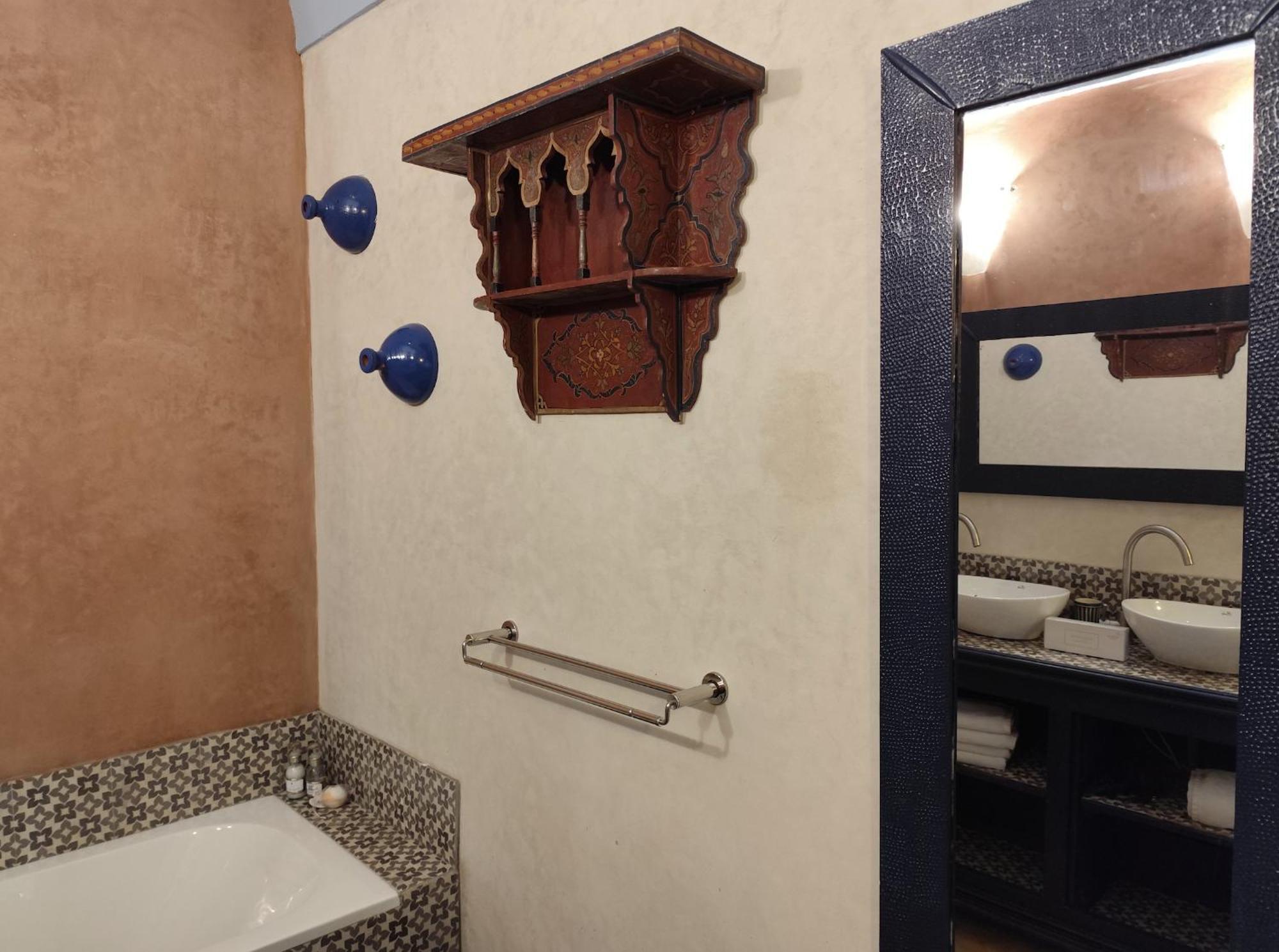 Riad Dar Saad - Hammam & 4*
