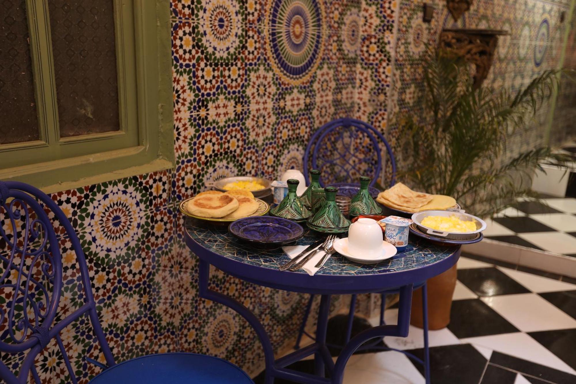 Dar Lfen Riad