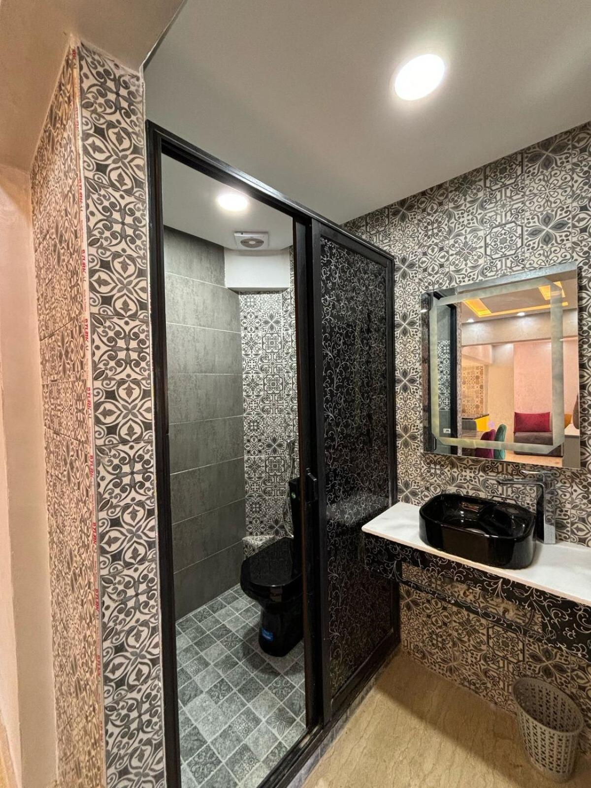 Luxury Intl Apartment