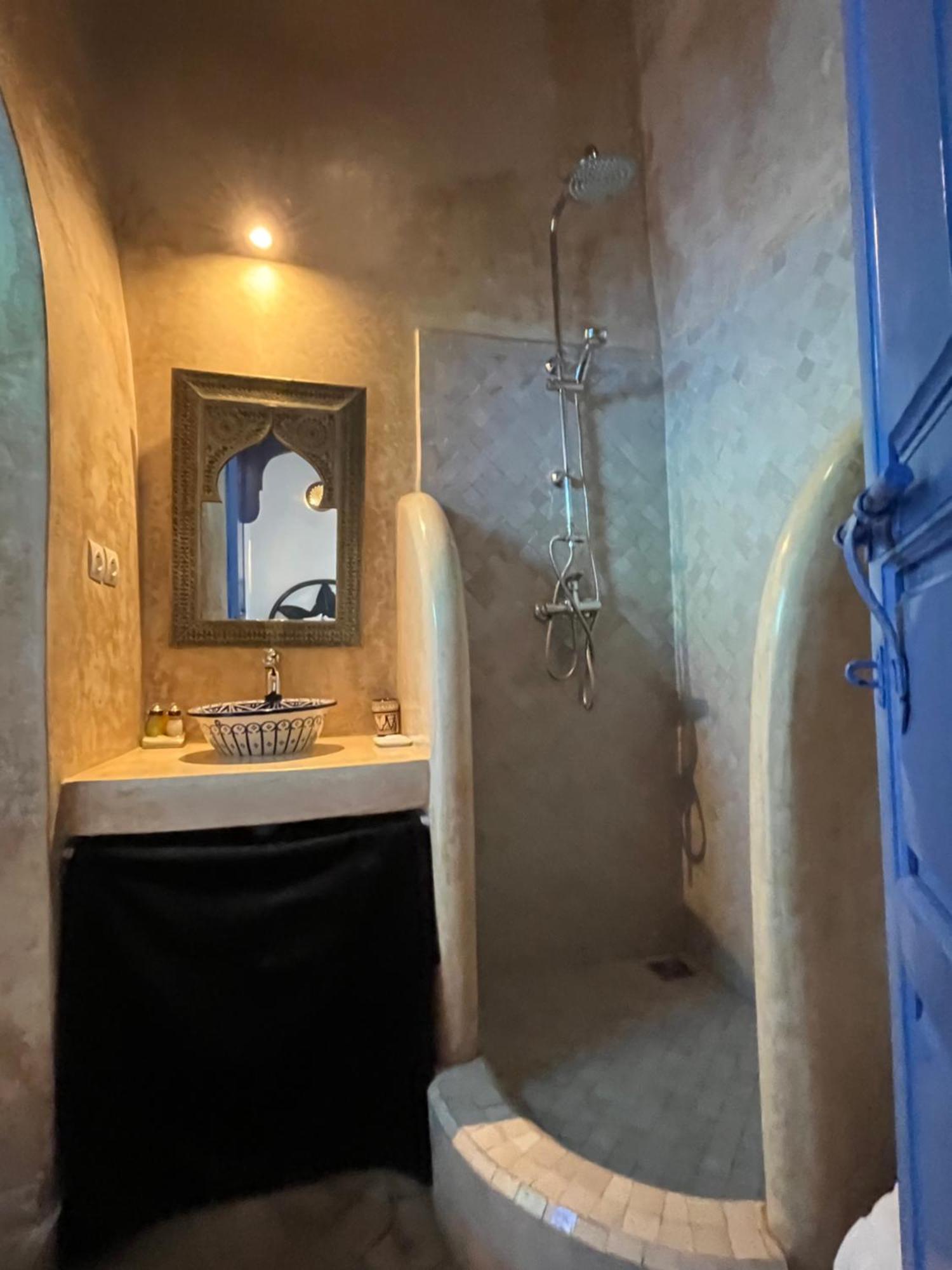 Chameleon Riad