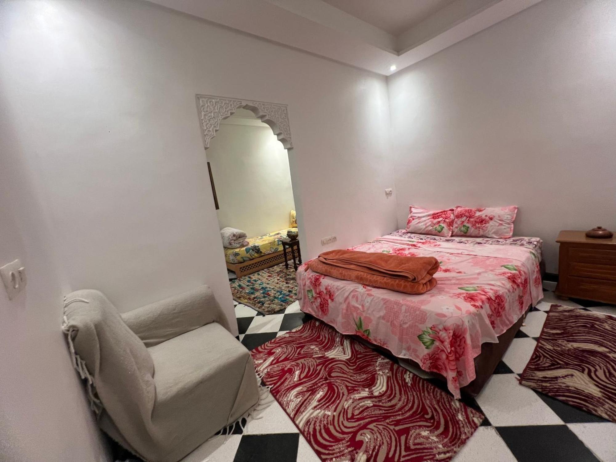 Guest house Mini *
