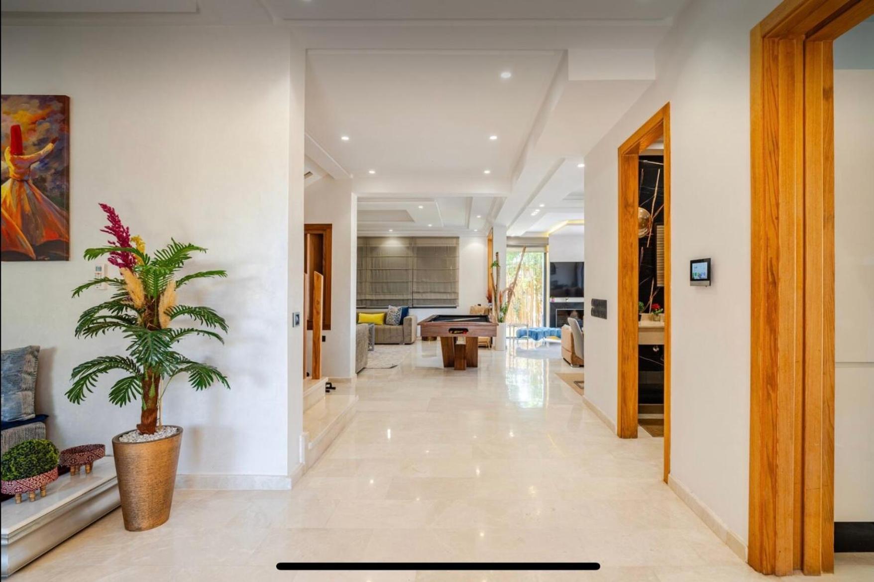 Exotic Vip Family Only -housekeeper ,billard,ping-pong,piscine Privee Villa
