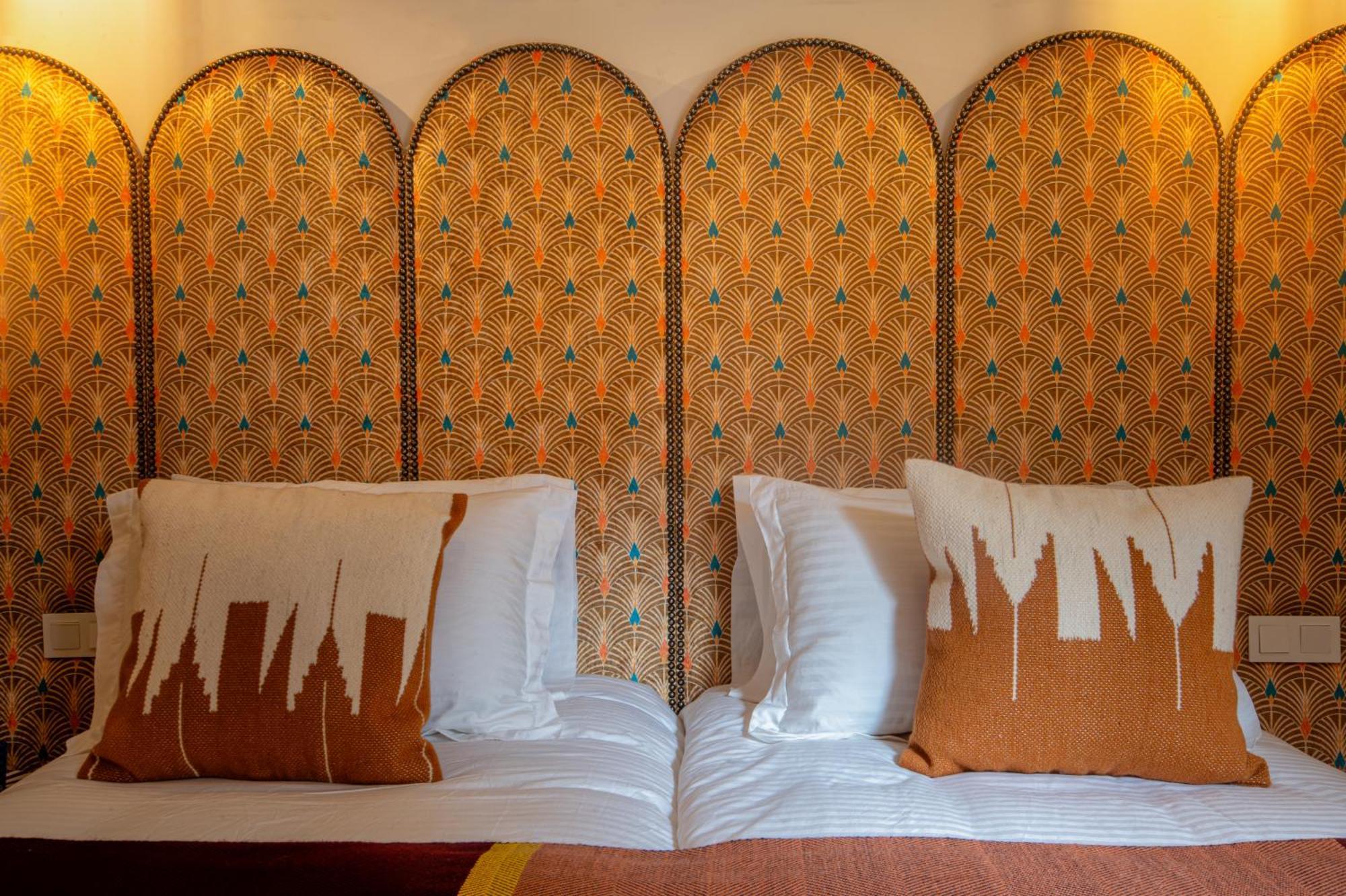 Tassili Boutique Hotel *