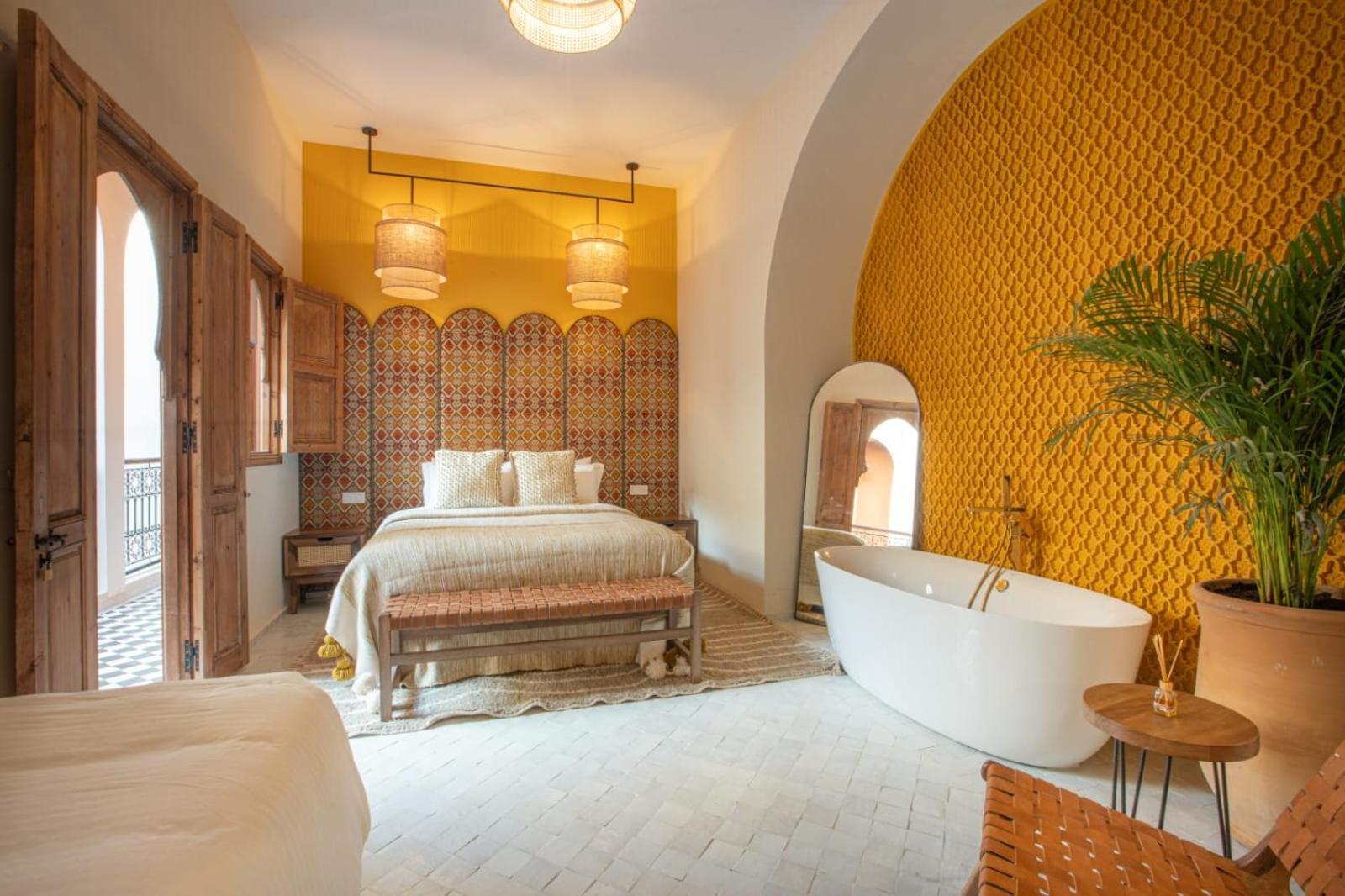 Tassili Boutique Hotel *