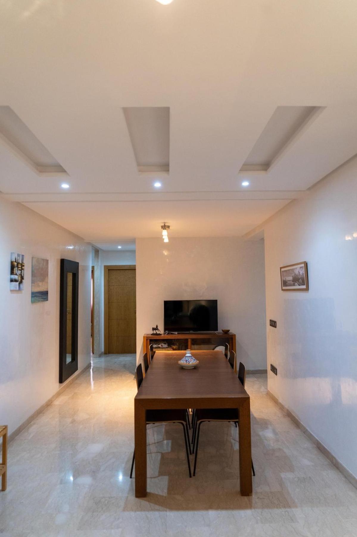 Two Bed Luxury Appt With Air Conditioning Parking And Pool Apartamento