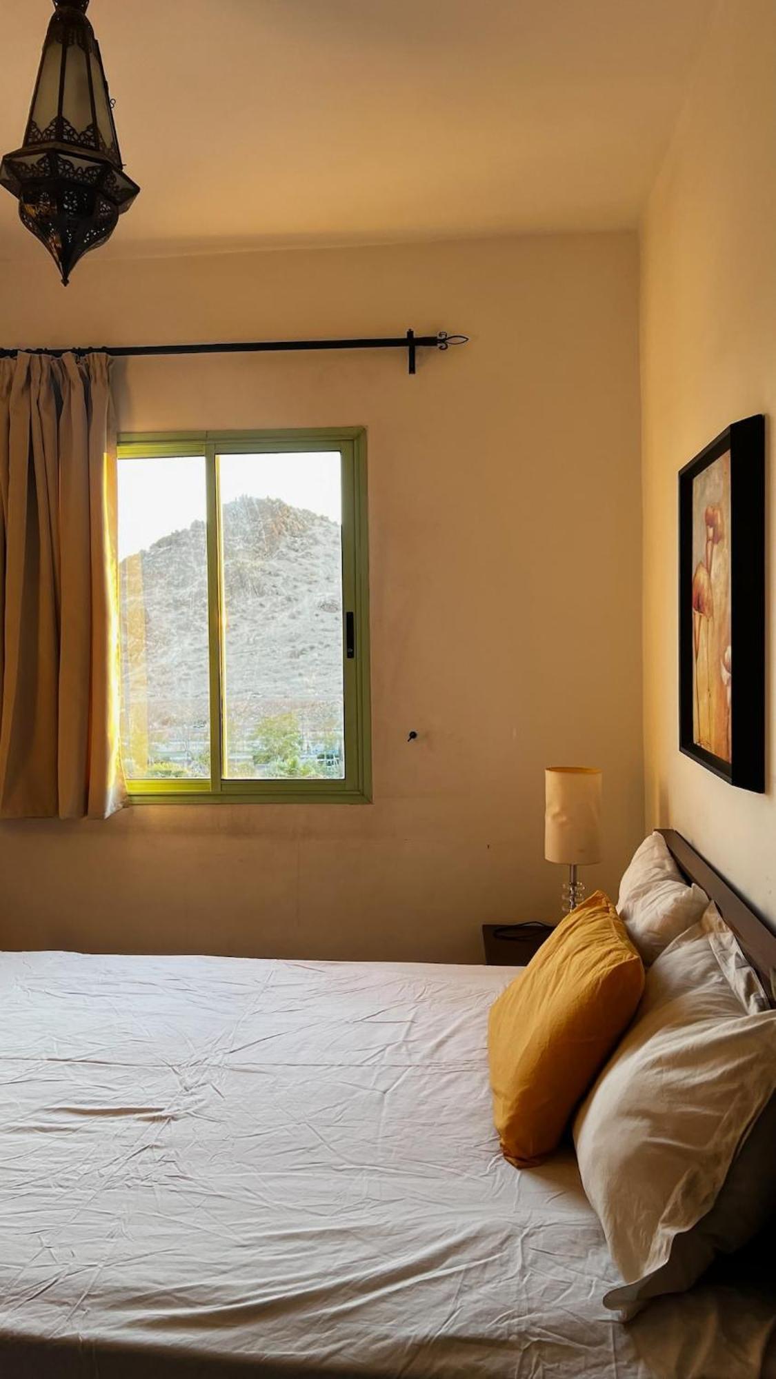 Bright With Great View Apartment *