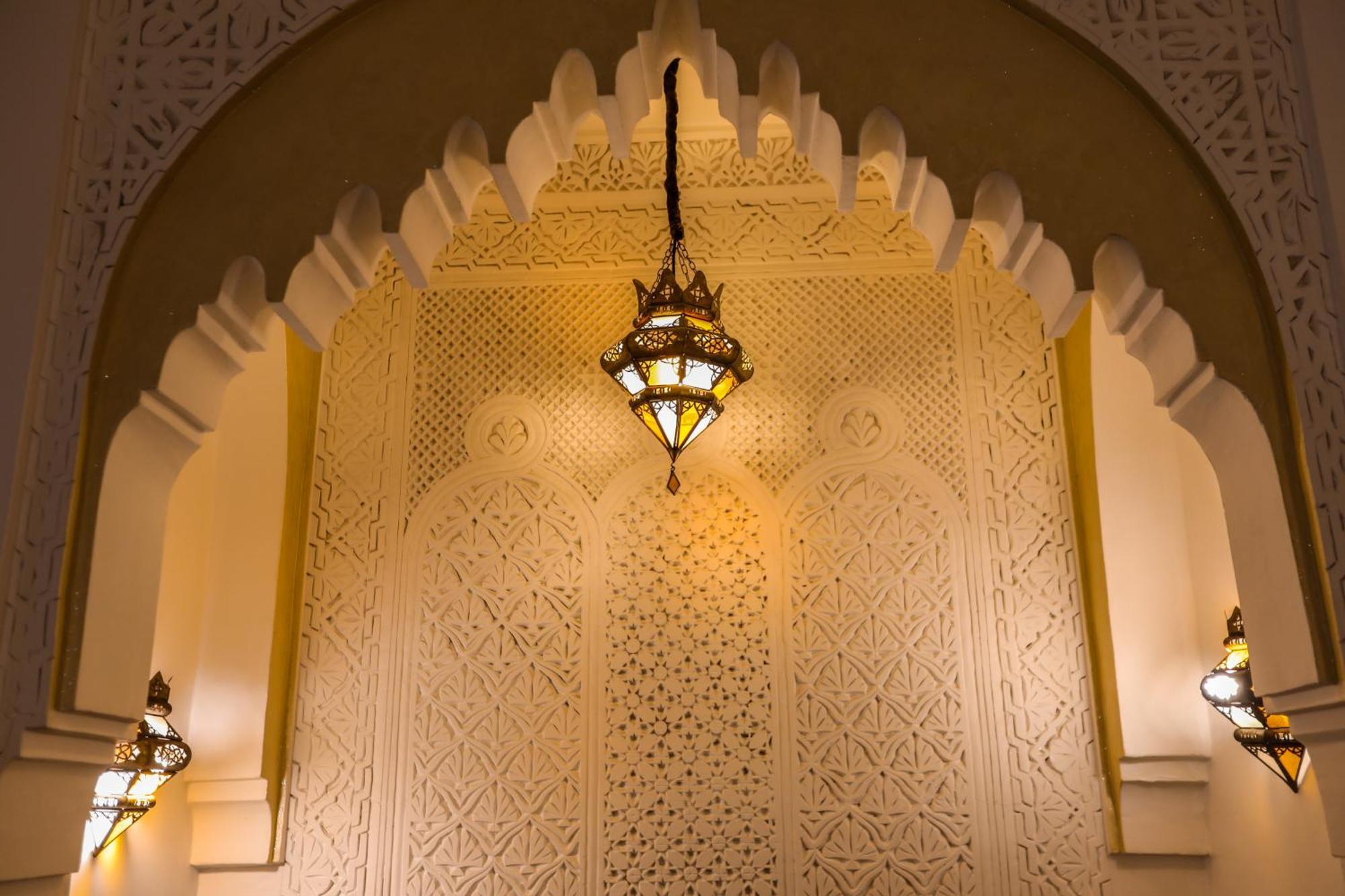 Riad Melhoun & 4*