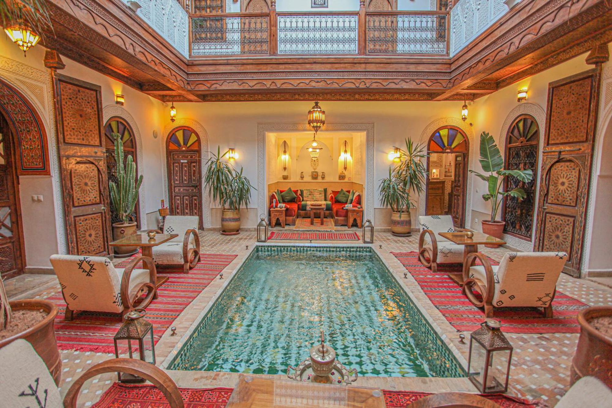 Riad Melhoun & 4*