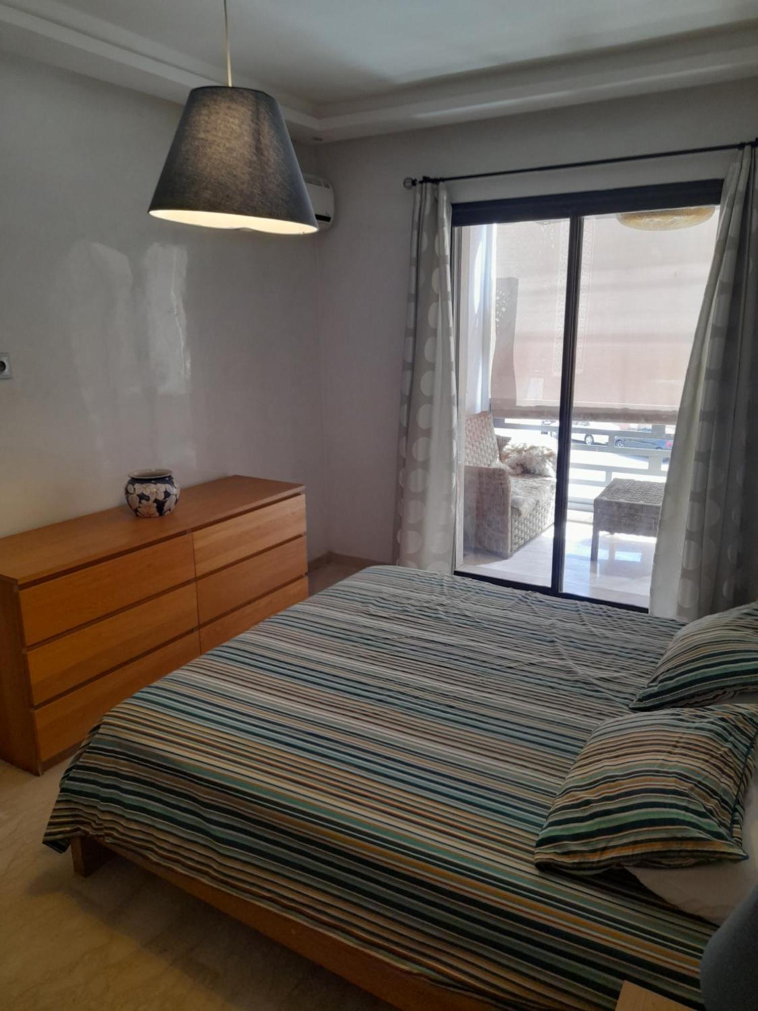 Two Bed Luxury Appt With Air Conditioning Parking And Pool Apartamento Marraquexe