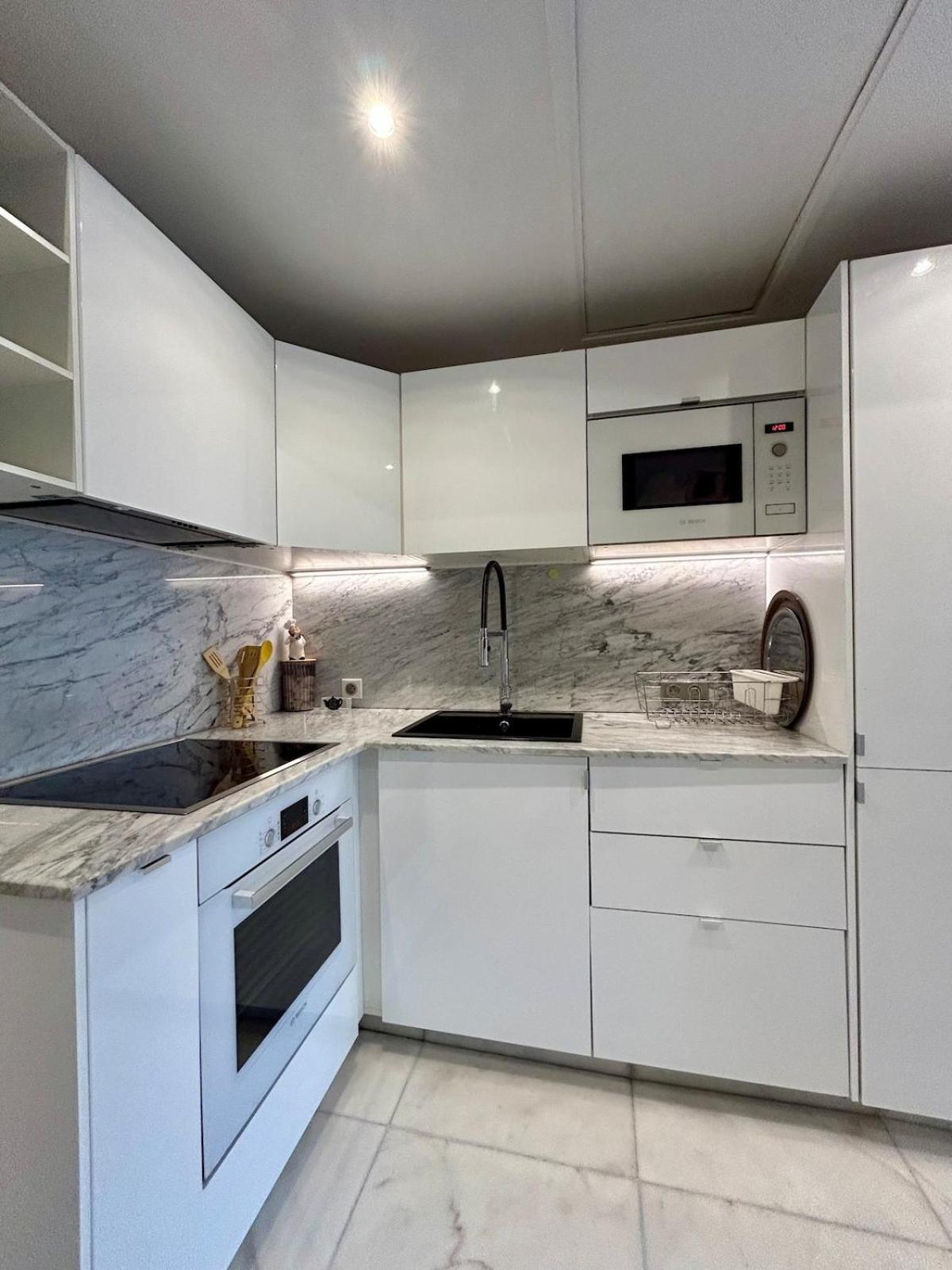 Hivernage Luxury Oasis 2 Bedroom And Free Parking Apartment *