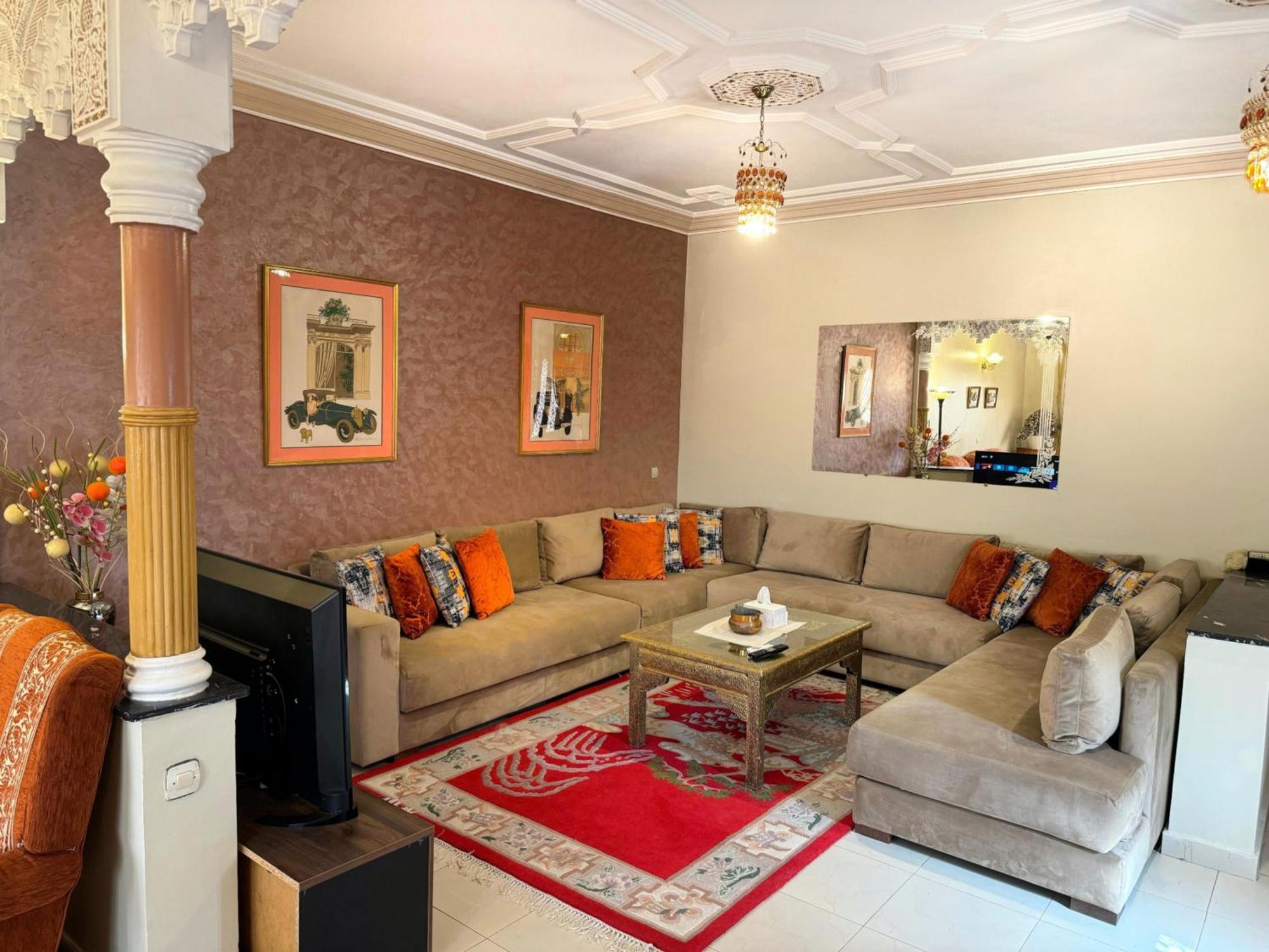 Oranger Family House Center, Private Large House, Terasse Garden View, Free Parking Apartment Marrakesh
