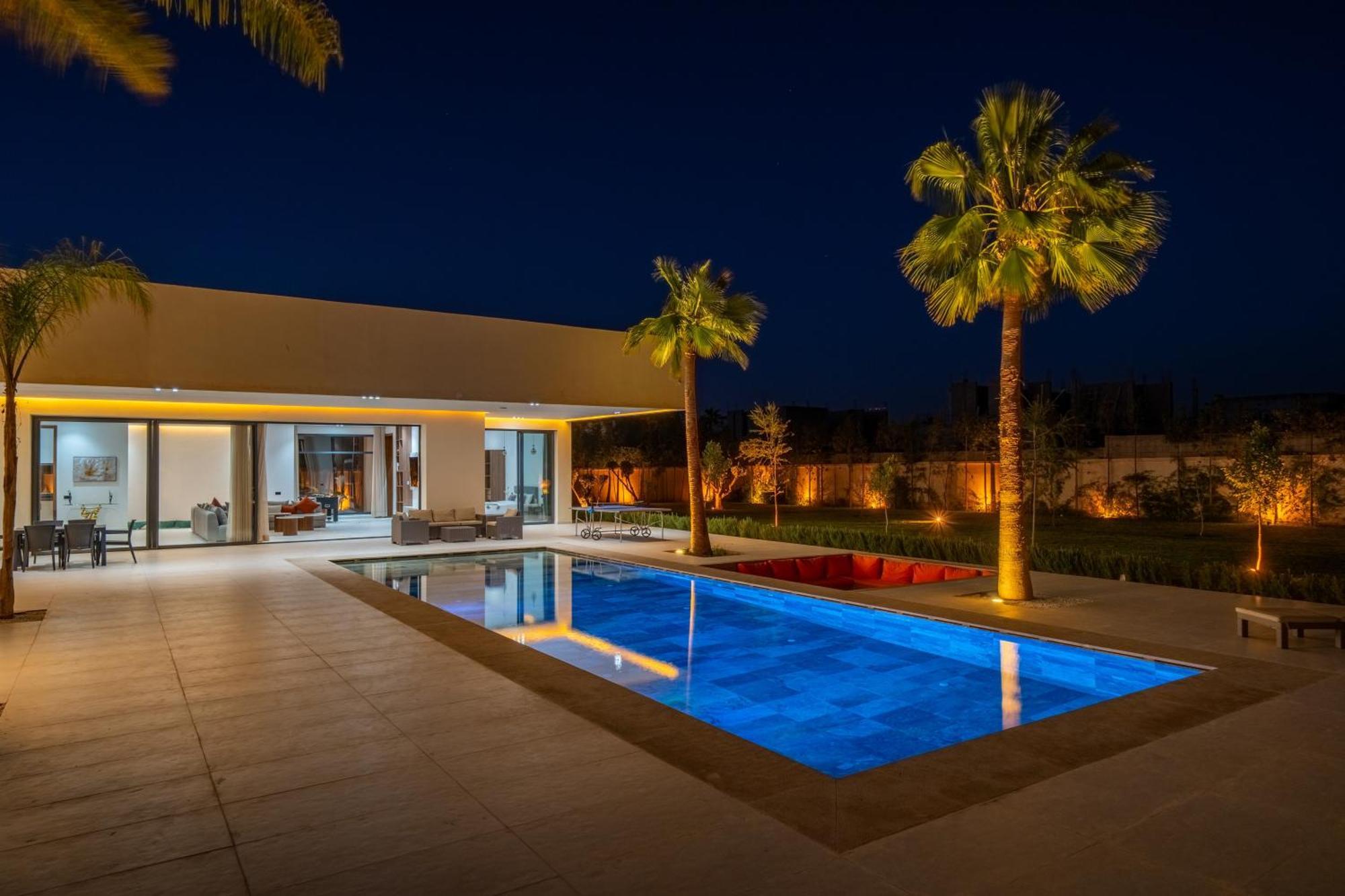 Alia - Piscine - 4 Bedroom Ba - Wifi - Parking Villa *