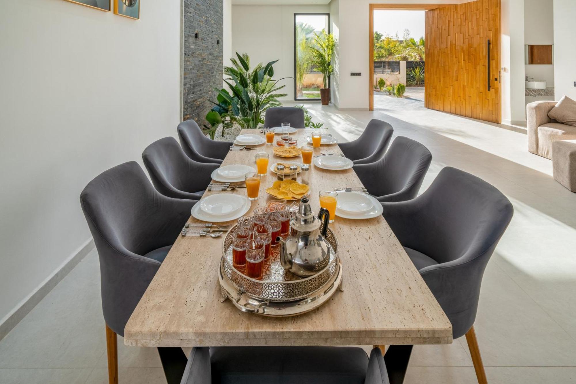 Alia - Piscine - 4 Bedroom Ba - Wifi - Parking Villa