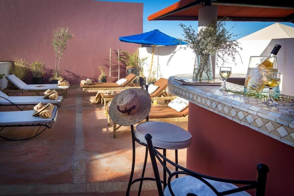 Casa de férias Lou, 5 Bedrooms, Private 12 P, Pool, Hammam *