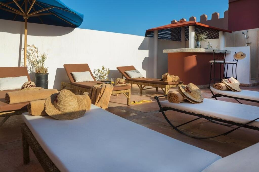 Lou, 5 Bedrooms, Private 12 P, Pool, Hammam Casa de férias