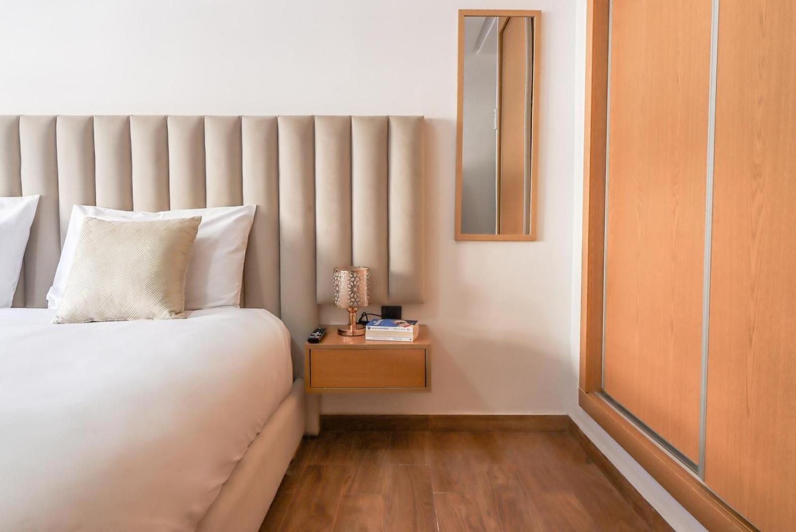 Piscine- De Gamme Appartement