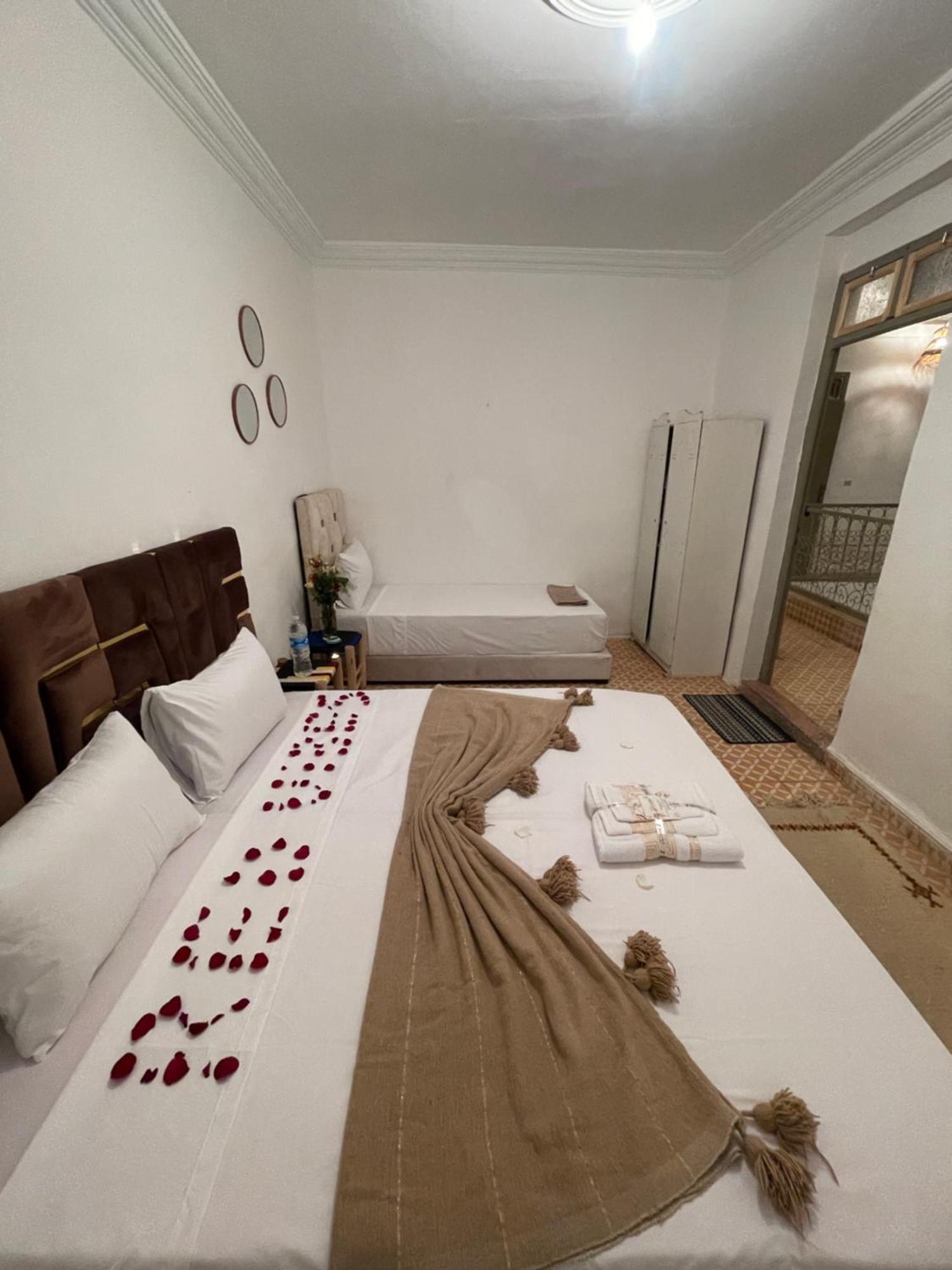 Hostel Red Vibes Marrakech *