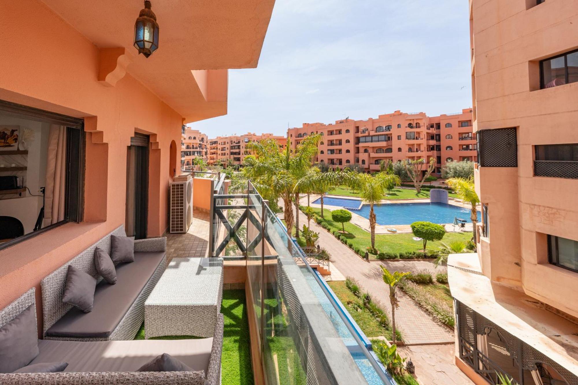 Apartment Chic Familiale A Marrakech, 5 Piscines, Vue Imprenable Marrakesh