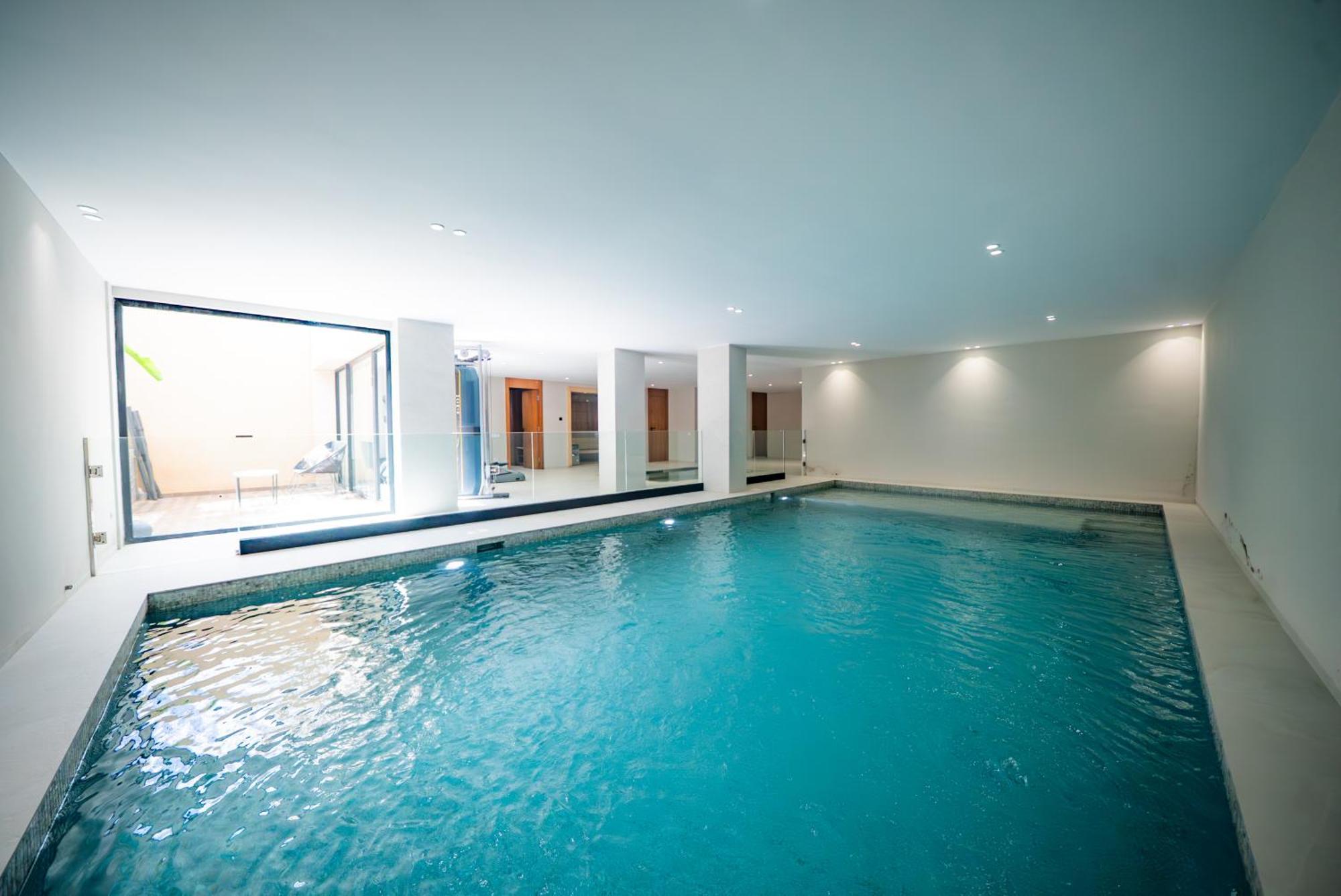 Panda 2 Pool, Jacuzzi & Cinema
