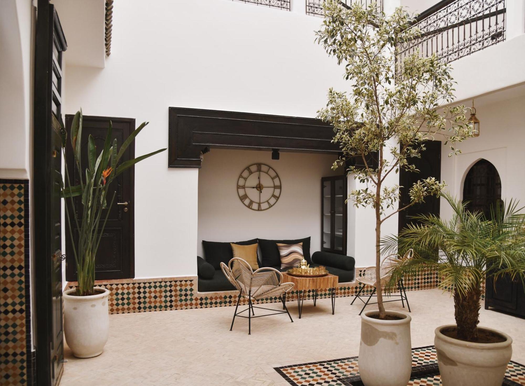 Villa Arraha Retreat Elegance Tranquility And Pools