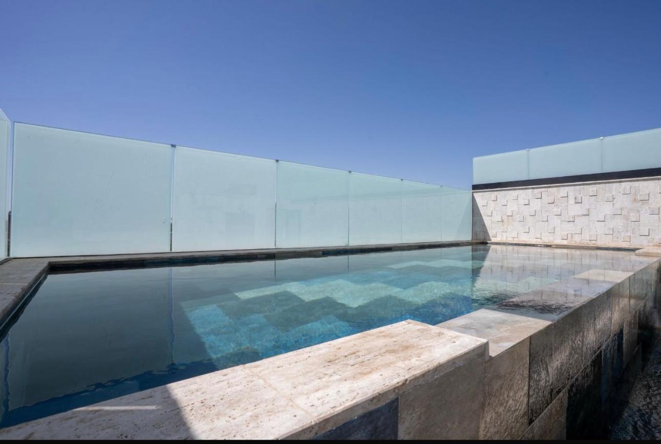 Triplex De Luxe Ocra Piscine Privee Pousada