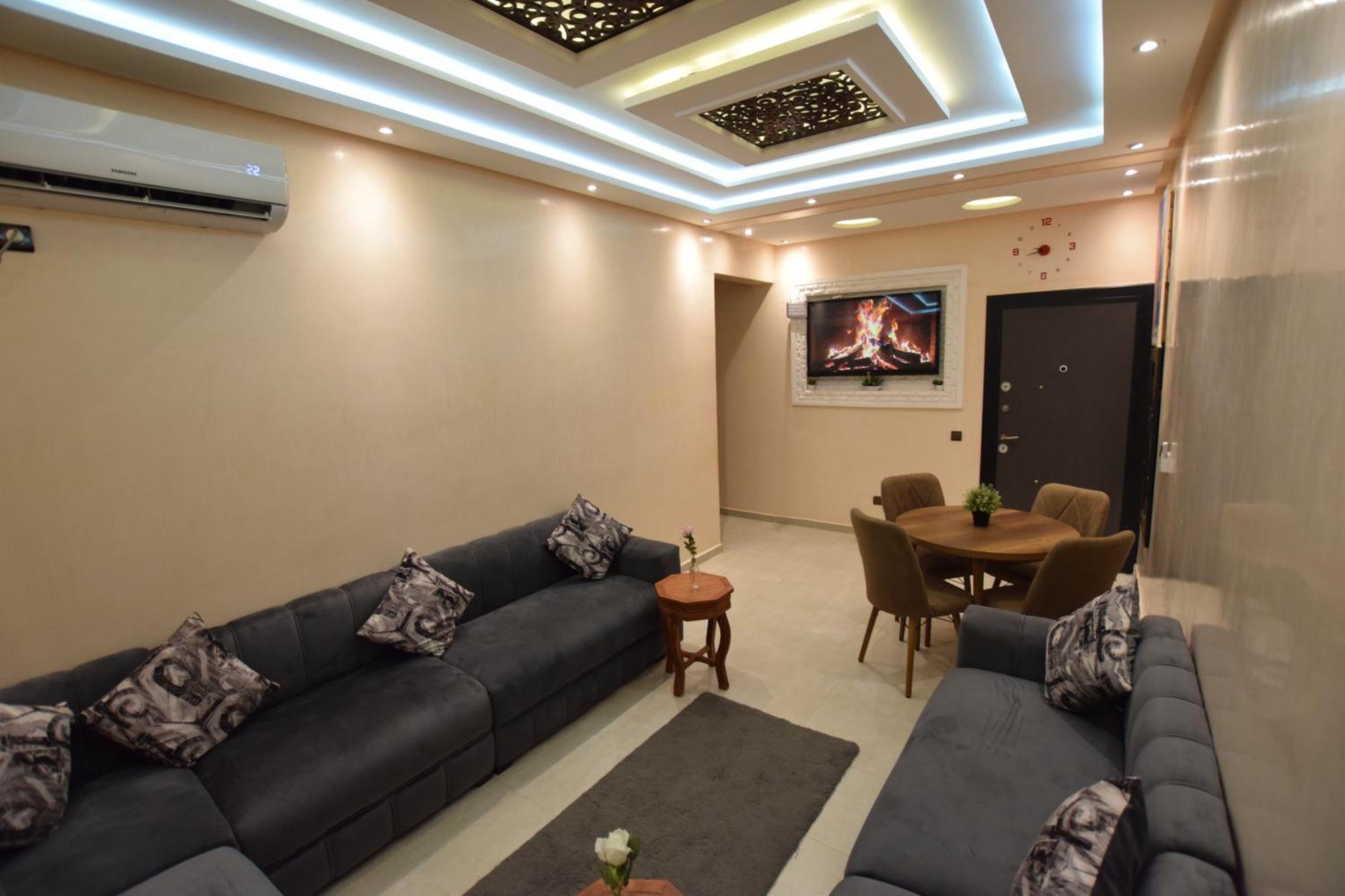 Apartamento Familial Proche Aeroport Et Oasiria